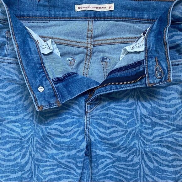 Levi’s 720 Two-Toned Blue Denim High-Waist Stretch Women’s Jeans SZ 26 NWOT - Picture 6 of 7